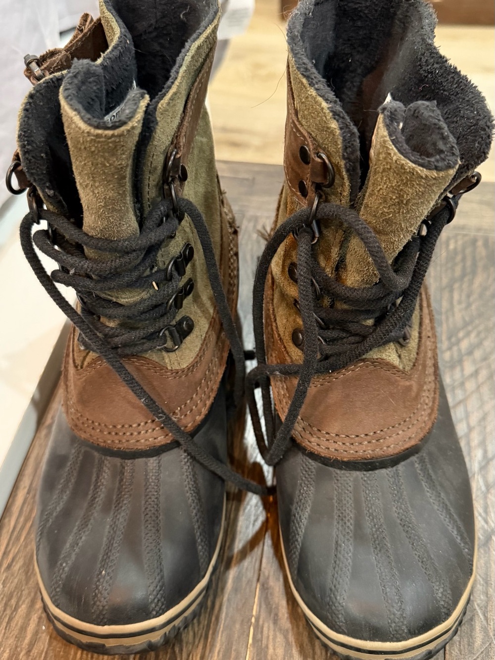 Sorel Brown, Olive & Black Lace-Up Winter Boots